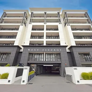West Fitzroy Apartahotel